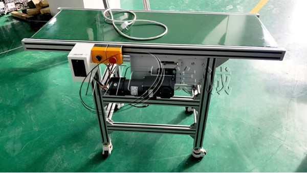 移動式皮帶輸送機(jī) 移動式皮帶輸送機(jī)