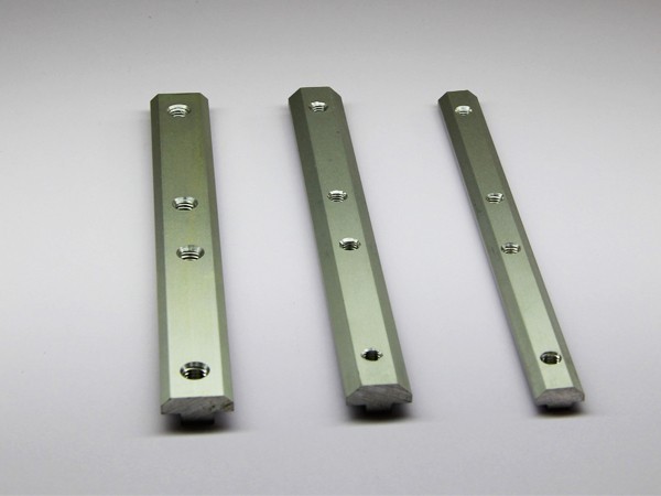 槽條連接件 槽條連接件