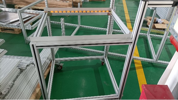 接駁小車(chē)裝配體 接駁小車(chē)裝配體