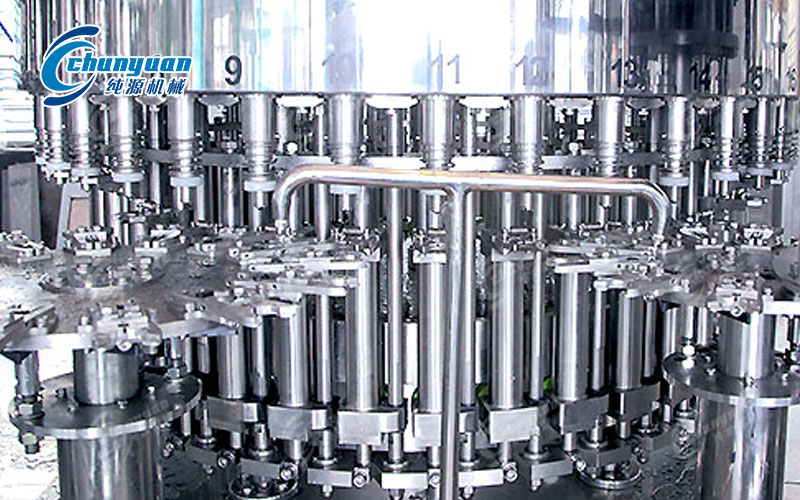 塑料瓶果汁灌裝機(jī)-3